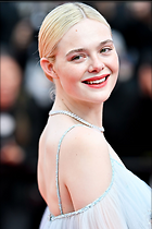 Celebrity Photo: Elle Fanning
1364x2048 675 kb
Viewed 4 times
@BestEyeCandy.com