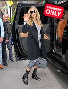 Celebrity Photo: Sarah Jessica Parker
4625x6000 3.6 mb
Viewed 0 times
@BestEyeCandy.com