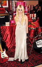 Celebrity Photo: Taylor Momsen
1867x3000 1,063 kb
Viewed 4 times
@BestEyeCandy.com