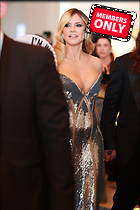Celebrity Photo: Heidi Klum
2333x3500 1.8 mb
Viewed 1 time
@BestEyeCandy.com