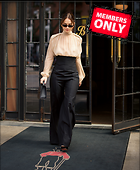 Celebrity Photo: Lily James
2881x3500 2.7 mb
Viewed 1 time
@BestEyeCandy.com