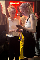 Celebrity Photo: Kristen Stewart
1884x2826 1.2 mb
Viewed 4 times
@BestEyeCandy.com