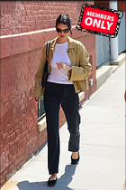 Celebrity Photo: Kendall Jenner
1939x2908 1.7 mb
Viewed 0 times
@BestEyeCandy.com