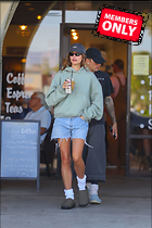 Celebrity Photo: Hailey Baldwin
2333x3500 2.1 mb
Viewed 0 times
@BestEyeCandy.com