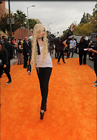 Celebrity Photo: Taylor Momsen
2084x3000 733 kb
Viewed 3 times
@BestEyeCandy.com