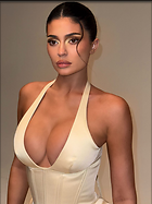 Celebrity Photo: Kylie Jenner
3 Photos
Photoset #726482
@BestEyeCandy.com