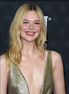 Celebrity Photo: Elle Fanning
1510x2048 1.3 mb
Viewed 10 times
@BestEyeCandy.com