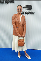 Celebrity Photo: Jessica Alba
1200x1800   253 kb
Viewed 4 times
@BestEyeCandy.com