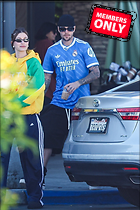 Celebrity Photo: Hailey Baldwin
1392x2091 1.5 mb
Viewed 0 times
@BestEyeCandy.com