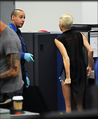 Celebrity Photo: Miley Cyrus
2739x3317 854 kb
Viewed 1 time
@BestEyeCandy.com