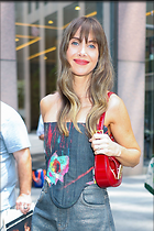 Celebrity Photo: Alison Brie
20 Photos
Photoset #713690
@BestEyeCandy.com