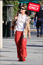 Celebrity Photo: Lori Loughlin
1738x2607 1.7 mb
Viewed 0 times
@BestEyeCandy.com