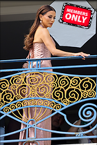 Celebrity Photo: Eva Longoria
3989x5980 2.2 mb
Viewed 0 times
@BestEyeCandy.com