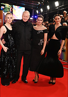 Celebrity Photo: Elle Fanning
1423x2048 941 kb
Viewed 7 times
@BestEyeCandy.com