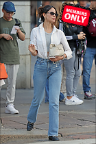 Celebrity Photo: Eiza Gonzalez
2333x3500 3.3 mb
Viewed 0 times
@BestEyeCandy.com