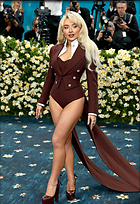 Celebrity Photo: Sabrina Carpenter
1638x2385 995 kb
Viewed 7 times
@BestEyeCandy.com