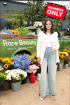 Celebrity Photo: Selena Gomez
1365x2048 1.6 mb
Viewed 1 time
@BestEyeCandy.com