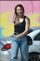 Celebrity Photo: Kristen Bell
1347x2020 1,120 kb
Viewed 10 times
@BestEyeCandy.com