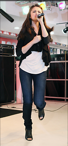 Celebrity Photo: Selena Gomez
2500x5380 1.4 mb
Viewed 5 times
@BestEyeCandy.com