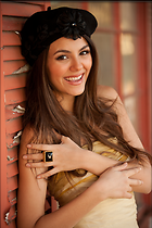 Celebrity Photo: Victoria Justice
733x1100 556 kb
Viewed 3 times
@BestEyeCandy.com