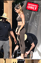 Celebrity Photo: Gisele Bundchen
1966x3000 1.6 mb
Viewed 0 times
@BestEyeCandy.com