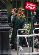 Celebrity Photo: Jennifer Lopez
2156x3018 2.8 mb
Viewed 1 time
@BestEyeCandy.com