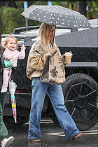 Celebrity Photo: Hilary Duff
76 Photos
Photoset #728741
@BestEyeCandy.com