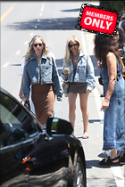 Celebrity Photo: Sarah Michelle Gellar
2333x3500 2.4 mb
Viewed 0 times
@BestEyeCandy.com