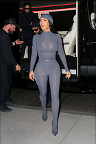 Celebrity Photo: Kimberly Kardashian
1200x1800 170 kb
Viewed 2 times
@BestEyeCandy.com