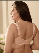 Celebrity Photo: Kelly Brook
1800x2400 330 kb
Viewed 21 times
@BestEyeCandy.com