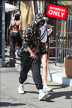 Kendall Jenner candids At Croft Alley restaurant in West 05.03..20.2020
2200x3300 2.9 mb
Viewed 1 time
@BestEyeCandy.com