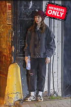 Celebrity Photo: Lily Collins
2838x4284 3.2 mb
Viewed 0 times
@BestEyeCandy.com