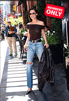 Celebrity Photo: Bella Hadid
1397x2048 1.5 mb
Viewed 1 time
@BestEyeCandy.com