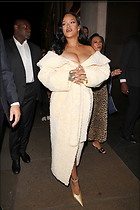 Celebrity Photo: Rihanna
1366x2048 969 kb
Viewed 5 times
@BestEyeCandy.com