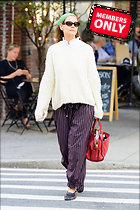 Celebrity Photo: Katie Holmes
2333x3500 2.8 mb
Viewed 0 times
@BestEyeCandy.com