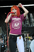 Celebrity Photo: Hayley Williams
2832x4256 1.4 mb
Viewed 3 times
@BestEyeCandy.com