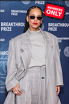 Celebrity Photo: Alicia Keys
3393x5090 4.1 mb
Viewed 1 time
@BestEyeCandy.com