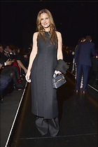 Celebrity Photo: Katie Holmes
1280x1920 209 kb
Viewed 18 times
@BestEyeCandy.com