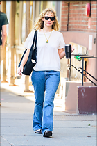 Celebrity Photo: Jennifer Lawrence
63 Photos
Photoset #724127
@BestEyeCandy.com