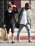 Celebrity Photo: Kimberly Kardashian
2100x2755 928 kb
Viewed 2 times
@BestEyeCandy.com