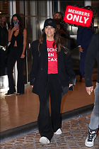 Celebrity Photo: Eva Longoria
2332x3499 3.5 mb
Viewed 0 times
@BestEyeCandy.com