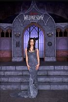 Celebrity Photo: Jenna Ortega
667x1000   113 kb
Viewed 9 times
@BestEyeCandy.com