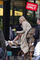 Celebrity Photo: Elsa Hosk
1783x2675 2.4 mb
Viewed 1 time
@BestEyeCandy.com