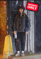 Celebrity Photo: Lily Collins
2967x4251 2.9 mb
Viewed 0 times
@BestEyeCandy.com