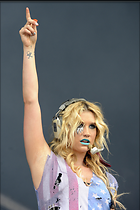 Celebrity Photo: Kesha Sebert
2832x4256 902 kb
Viewed 2 times
@BestEyeCandy.com