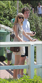 Celebrity Photo: Taylor Swift
2456x4800 1.4 mb
Viewed 3 times
@BestEyeCandy.com