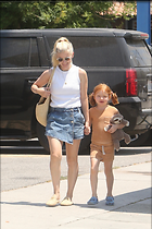 Celebrity Photo: Kate Mara
1322x1983 1,113 kb
Viewed 25 times
@BestEyeCandy.com