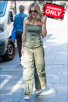 Celebrity Photo: Ashley Roberts
2880x4329   3.8 mb
Viewed 0 times
@BestEyeCandy.com