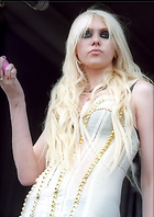 Celebrity Photo: Taylor Momsen
2124x3000 800 kb
Viewed 4 times
@BestEyeCandy.com