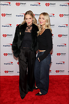 Celebrity Photo: Jennie Garth
1200x1800 257 kb
Viewed 3 times
@BestEyeCandy.com